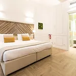 Eco Urban 4*
