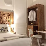 Eco Urban Bed and breakfast 4*
